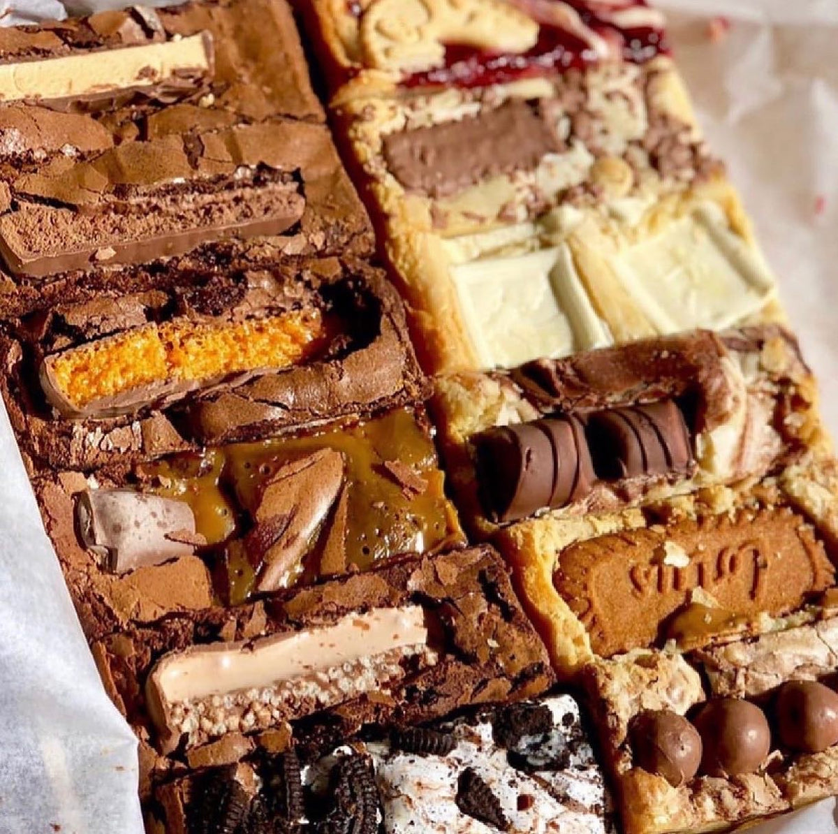 The Signature Box Cake Tin Bakery